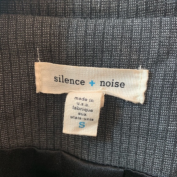 UO Silence & Noise Black Striped Boyfriend Blazer - Picture 2 of 6